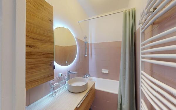 Appartement à vendre    3 pièces • 63,71 m2 Paris 14