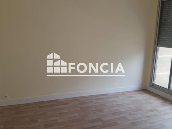 Location Appartement 2 pièces 39.77 m² - 2 BD LA COURTILLE Chartres 28000
