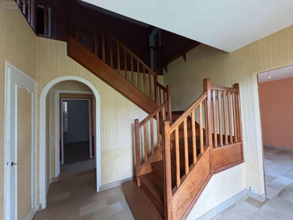 Maison à vendre à Vic-sur-Aisne dans l'Aisne (02290), ref : 1010205/1294 Maison à vendre à Vic-sur-Aisne dans l'Aisne (02290), ref : 1010205/1294 Maison à vendre à Vic-sur-Aisne dans l'Aisne (02290), ref : 1010205/1294