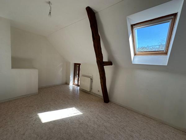 Maison Civray De Touraine 6 pièce(s) 126.34 m2