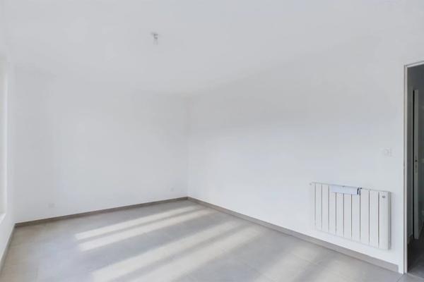 Location Appartement 3 pièces 75 m2 à La Valla-en-Gier