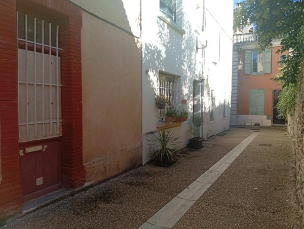 Immeuble à vendre FOIX (09)