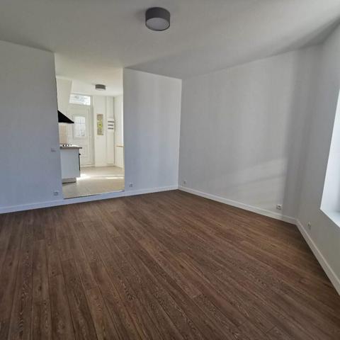 Maison à louer    3 pièces •  Nangis