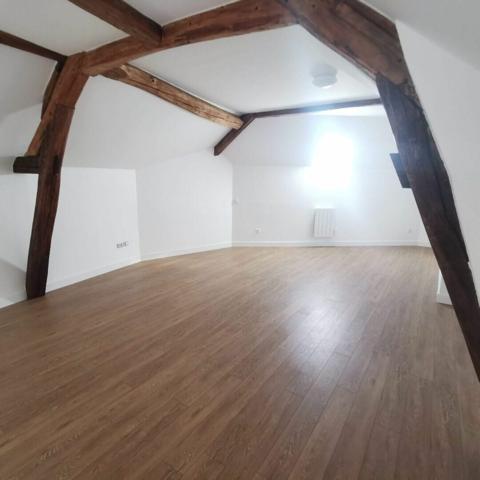 Maison à louer    3 pièces •  Nangis