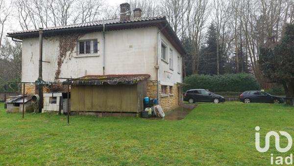 Maison 5 pièces de 120 m² à Lamothe-Montravel (24230)