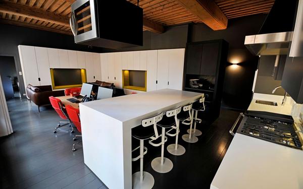 Appartement à vendre    2 pièces • 75 m2 Lyon 1