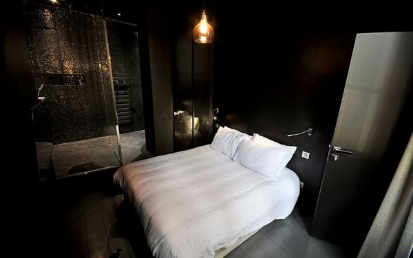 Appartement à vendre    2 pièces • 75 m2 Lyon 1