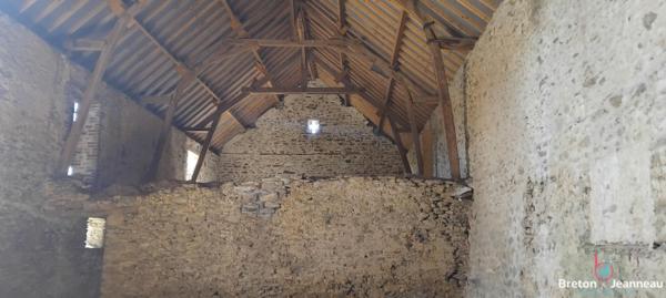 Loge à rénover en campagne à Argentré