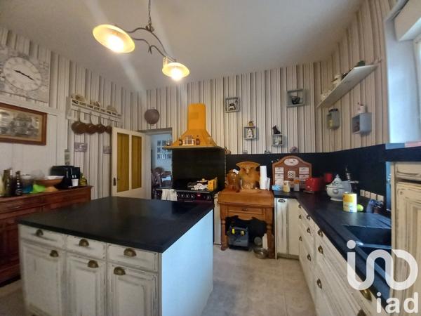 Maison à vendre 12 pièces 300 m² Saint-Florent-sur-Cher