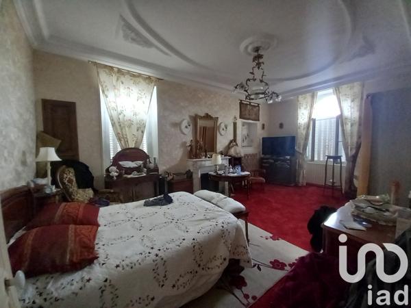 Maison à vendre 12 pièces 300 m² Saint-Florent-sur-Cher