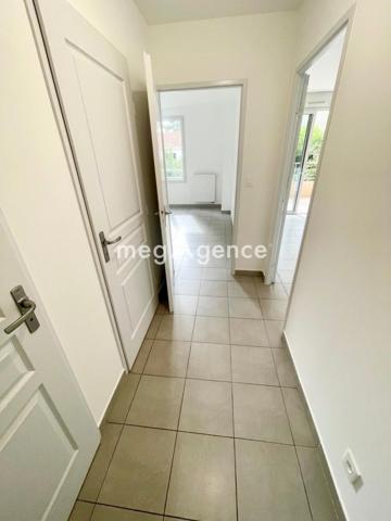Appartement à TOULON, 83200 - 2 pièces 40m²