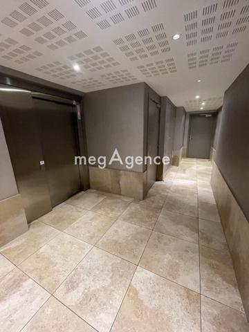 Appartement à TOULON, 83200 - 2 pièces 40m²