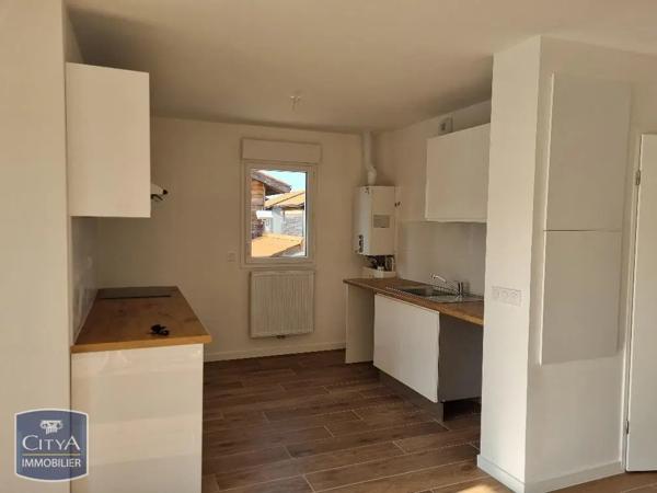 Appartement à louer 3 pièces 70.2m² Biscarrosse (40600)
