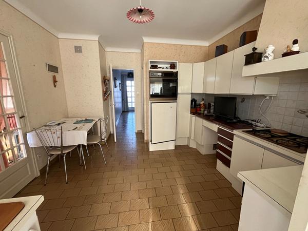 LA ROCHE SUR YON MAISON A VENDRE 120 m²