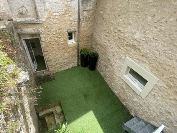 CHAUVIGNY au pied de la cité médiévale