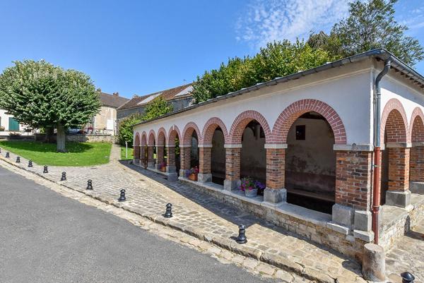 Maison Ozouer Le Voulgis 2 pièce(s) 47.40 m2
