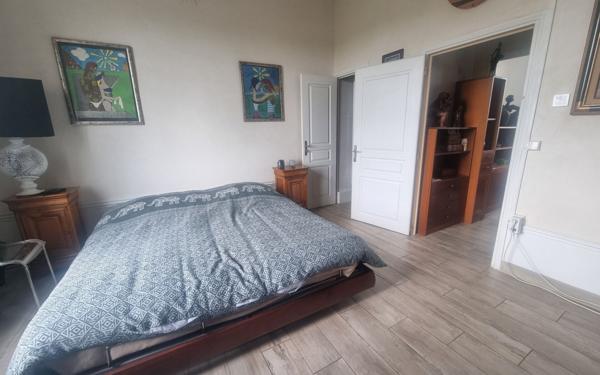 Maison à vendre    11 pièces •  Fère-en-Tardenois