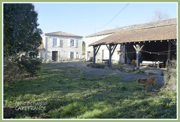 Dpt (32), à vendre corps de ferme 170 m2- Terrain de 11642m2