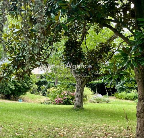 Maison à BOUCHEMAINE, 49080 - 6 pièces 194m²