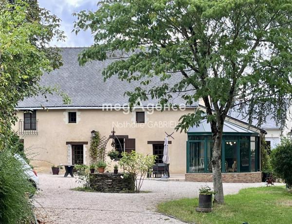 Maison à BOUCHEMAINE, 49080 - 6 pièces 194m²