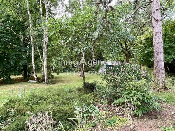 Maison à BOUCHEMAINE, 49080 - 6 pièces 194m²