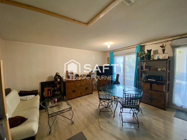 Appartement Récent avec Balcon, Secteur Recherché