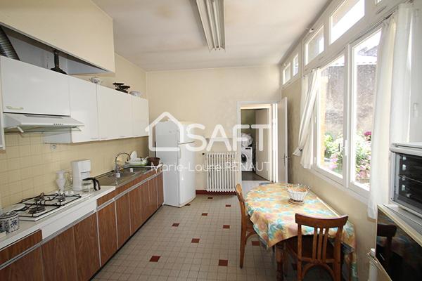 Maison bourgeoise de ville - Beau potentiel