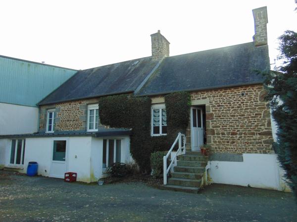 Local commercial 164m², restaurant/bar + appartement 3 chs, proximité Flers