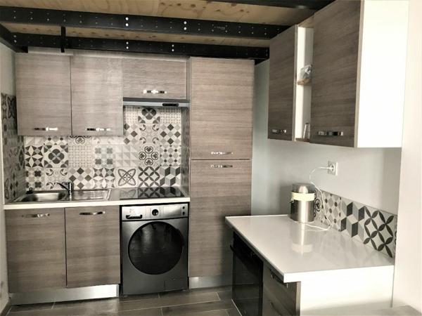 Appartement à louer    1 pièce •  Nîmes