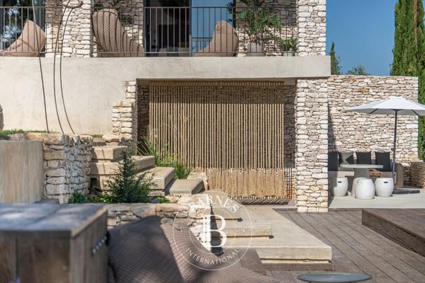 Gordes, Maison 6 Chambres -  190 m² à vendre