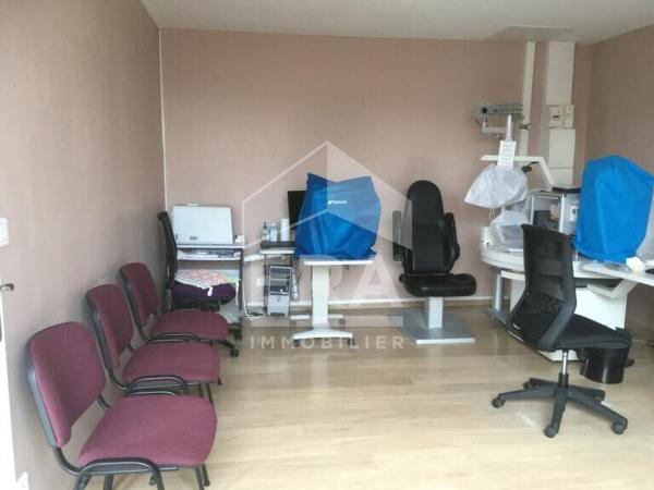 Murs commerciaux - Dieppe -113m²