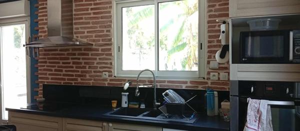 Coup de cœur assuré à Vouillé – Maison de charme d environ 150 m² avec grand terrain arboré