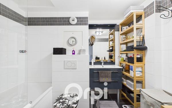 Appartement à vendre    5 pièces • 98,30 m2 Chaville