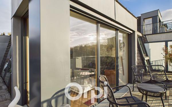 Appartement à vendre    5 pièces • 98,30 m2 Chaville