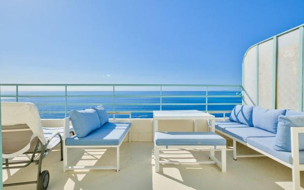 Appartement à vendre    2 pièces • 53,36 m2 Nice