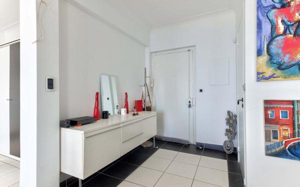 Appartement à vendre    2 pièces • 53,36 m2 Nice