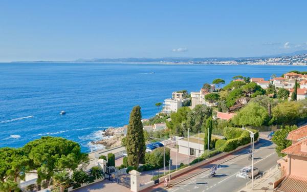 Appartement à vendre    2 pièces • 53,36 m2 Nice