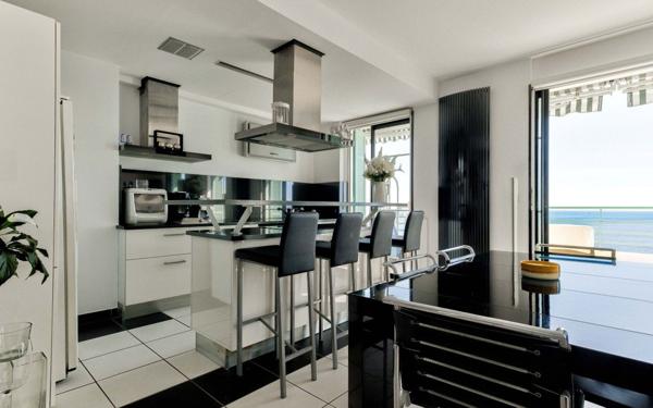 Appartement à vendre    2 pièces • 53,36 m2 Nice