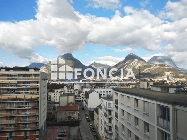 Location Appartement 4 pièces 67.92 m² - LE MEDITERANNEE Grenoble 38000