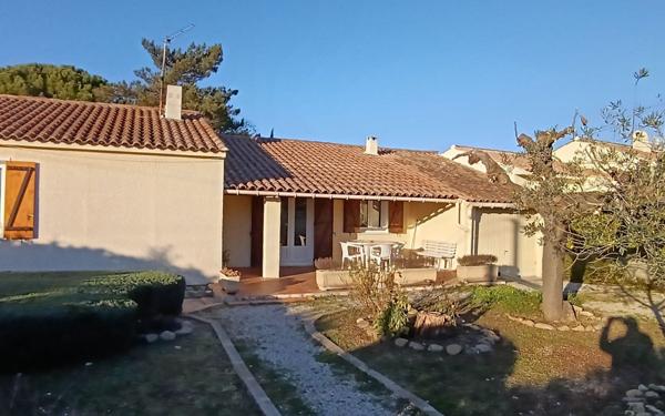 Maison à vendre    4 pièces •  Mallemort