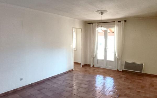 Maison à vendre    4 pièces •  Mallemort