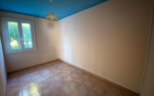 Maison à vendre    4 pièces •  Mallemort