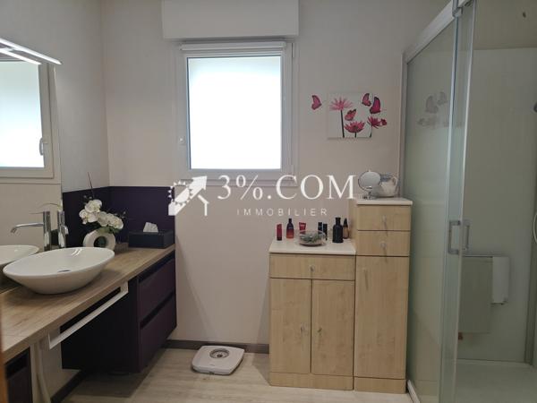 Maison 5 pièce(s) 2 chambre(s) 86 m²