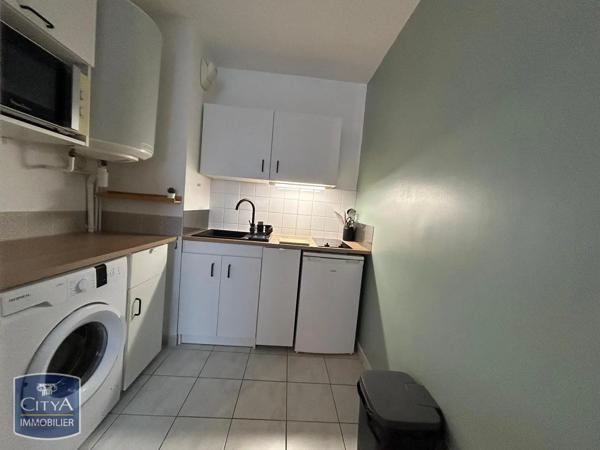 Appartement à louer 1 pièce 31.4m² Le Mans (72000)