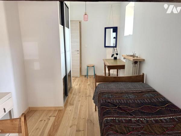 Belle propriété en pierre de caractère et logement indépendant