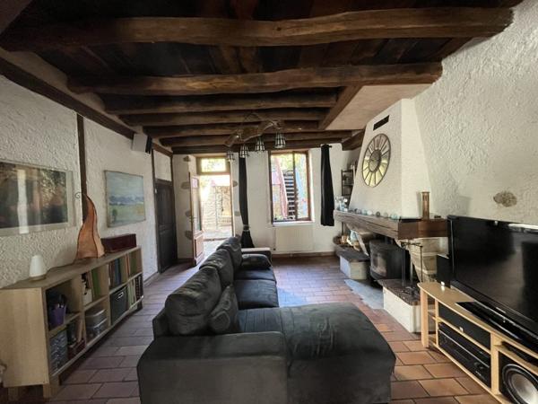 Maison à vendre 117 568 € Saint-Vaury 8 p 152 m² DPE D
