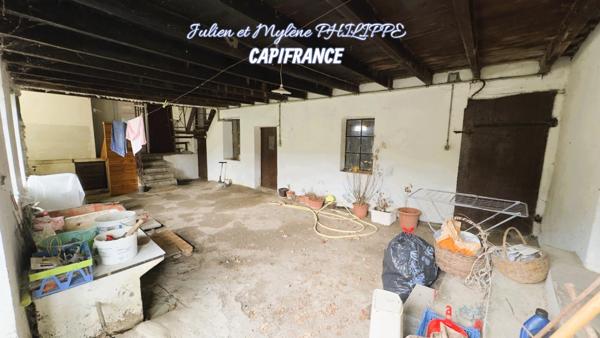 Ancien corps de ferme à rénover – Fort potentiel – Saint-Laurent-du-Cros (Hameau du Cros)