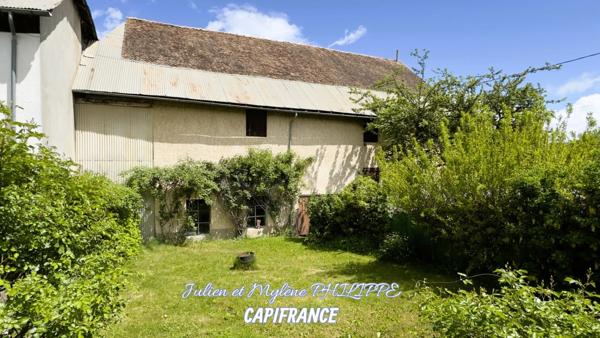Ancien corps de ferme à rénover – Fort potentiel – Saint-Laurent-du-Cros (Hameau du Cros)
