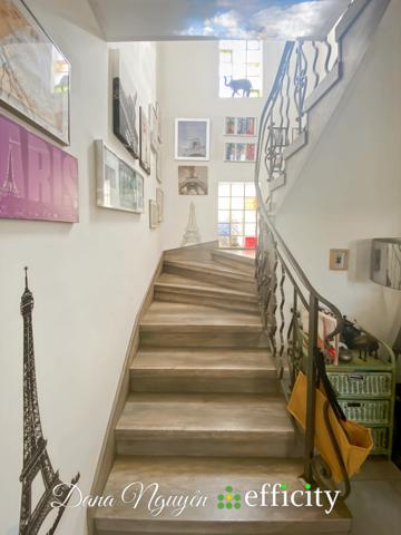 Maison 8 pièces - 197 m²