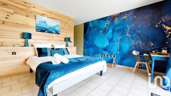 Maison à vendre 12 pièces 370 m² Alba-la-Romaine